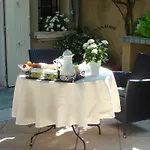 Arles Les Alyscamps